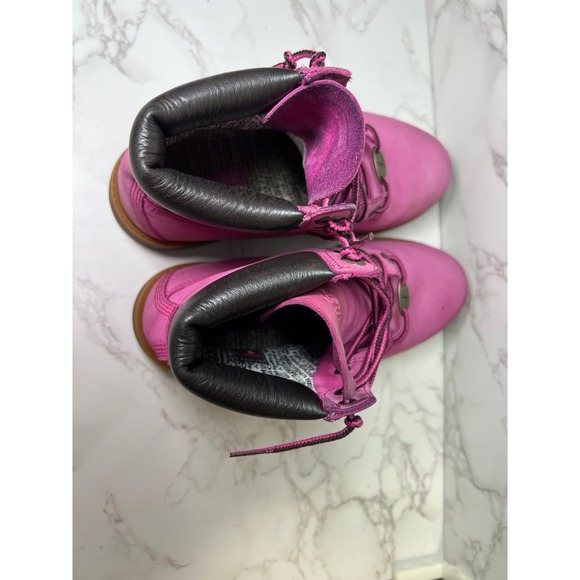 Timberland Premium 6 Inch Waterproof boots Boys SZ
6 Susan Komen Pink - Picture 4 of 12